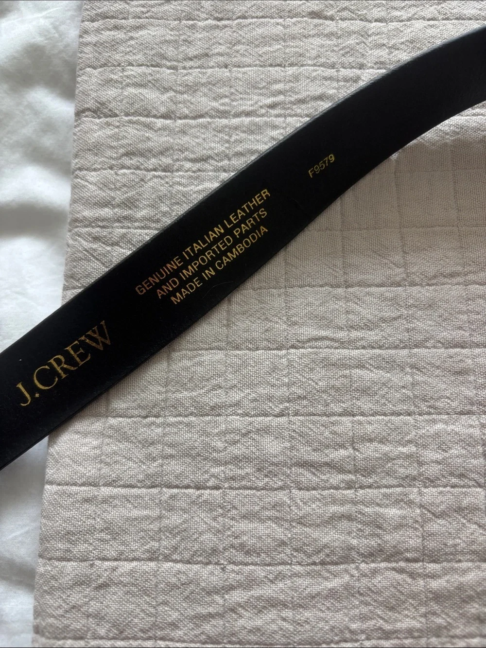 SOLD J. Crew Classic Belt in Italian Leather in Black Size M - Picture 5 of 6